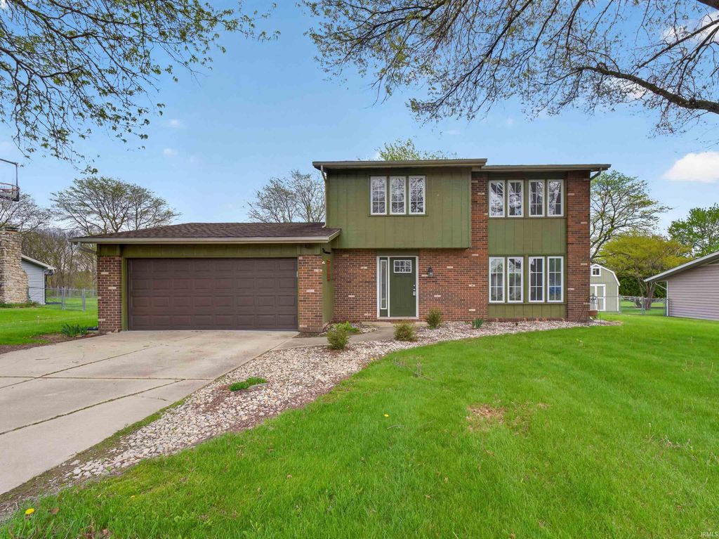 Photo of 4321 N 635 W, Huntington, IN 46750 (MLS # 202614631)