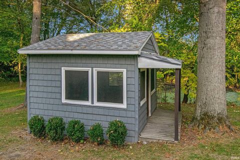 Tiny photo for 3424 E Bristol Street, Elkhart, IN 46514 (MLS # 202603571)