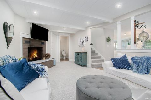 Tiny photo for 3424 E Bristol Street, Elkhart, IN 46514 (MLS # 202603571)