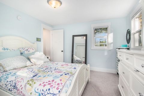 Tiny photo for 3424 E Bristol Street, Elkhart, IN 46514 (MLS # 202603571)