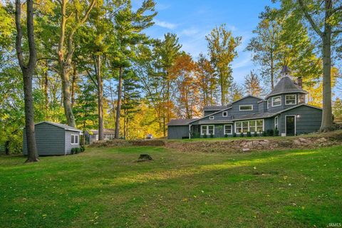 Tiny photo for 3424 E Bristol Street, Elkhart, IN 46514 (MLS # 202603571)