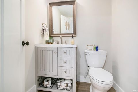 Tiny photo for 3424 E Bristol Street, Elkhart, IN 46514 (MLS # 202603571)