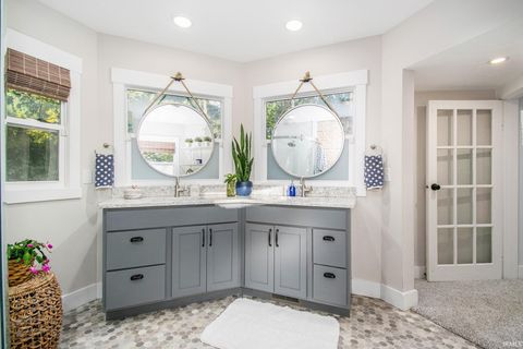 Tiny photo for 3424 E Bristol Street, Elkhart, IN 46514 (MLS # 202603571)