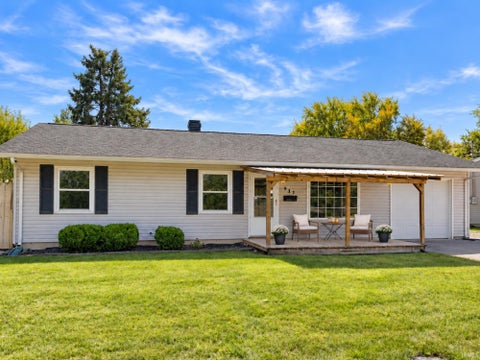 Tiny photo for 911 E Elmhurst Drive, Kokomo, IN 46901 (MLS # 202642327)