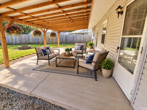 Tiny photo for 911 E Elmhurst Drive, Kokomo, IN 46901 (MLS # 202642327)
