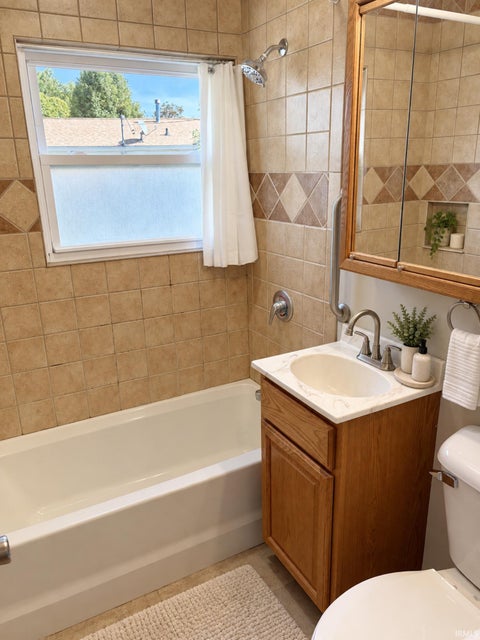 Tiny photo for 911 E Elmhurst Drive, Kokomo, IN 46901 (MLS # 202642327)