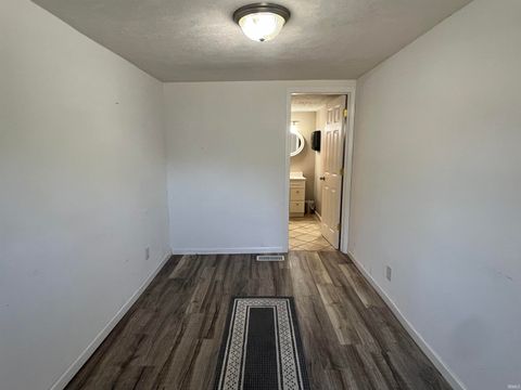 Tiny photo for 1500 S Buckeye St, Kokomo, IN 46902 (MLS # 202537994)