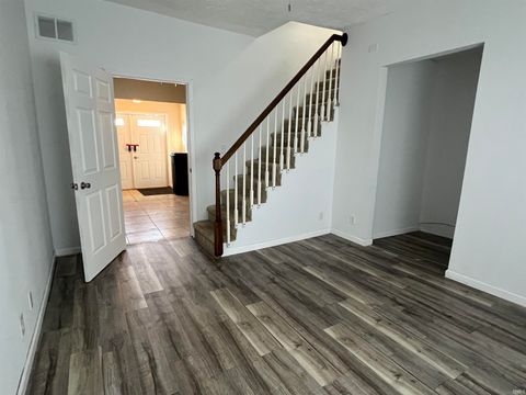 Tiny photo for 1500 S Buckeye St, Kokomo, IN 46902 (MLS # 202537994)