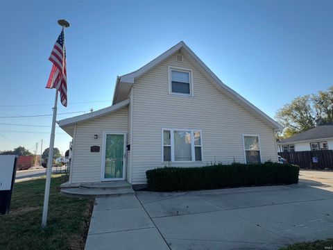 Tiny photo for 1500 S Buckeye St, Kokomo, IN 46902 (MLS # 202537994)