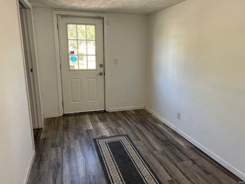 Tiny photo for 1500 S Buckeye St, Kokomo, IN 46902 (MLS # 202537994)