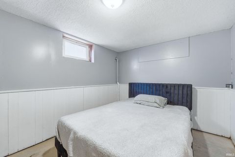 Tiny photo for 1235 Charlotte Avenue, Fort Wayne, IN 46805 (MLS # 202612154)