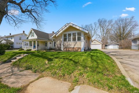 Tiny photo for 1235 Charlotte Avenue, Fort Wayne, IN 46805 (MLS # 202612154)