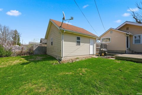 Tiny photo for 1235 Charlotte Avenue, Fort Wayne, IN 46805 (MLS # 202612154)
