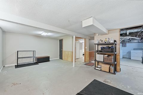 Tiny photo for 1235 Charlotte Avenue, Fort Wayne, IN 46805 (MLS # 202612154)