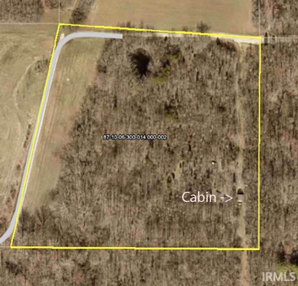 Photo of 5911 Goerlitz Road, Boonville, IN 47601 (MLS # 202613850)