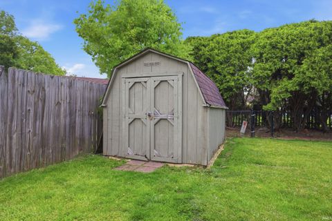Tiny photo for 3805 N Lancaster Drive, Muncie, IN 47304 (MLS # 202618293)