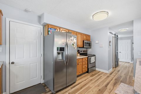 Tiny photo for 3805 N Lancaster Drive, Muncie, IN 47304 (MLS # 202618293)