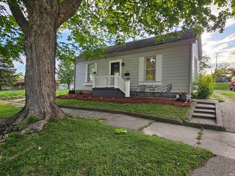 Photo of 316 N Gibson Street, Princeton, IN 47670 (MLS # 202614176)