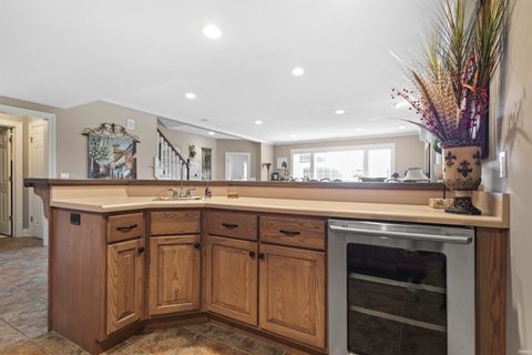 Tiny photo for 10622 Maple Springs Cove, Fort Wayne, IN 46845 (MLS # 202611860)