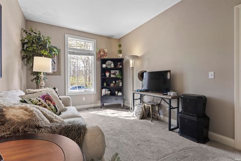 Tiny photo for 10622 Maple Springs Cove, Fort Wayne, IN 46845 (MLS # 202611860)