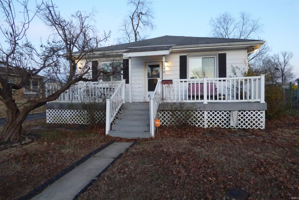 Photo of 1906 Polster Drive, Evansville, IN 47714 (MLS # 202601756)