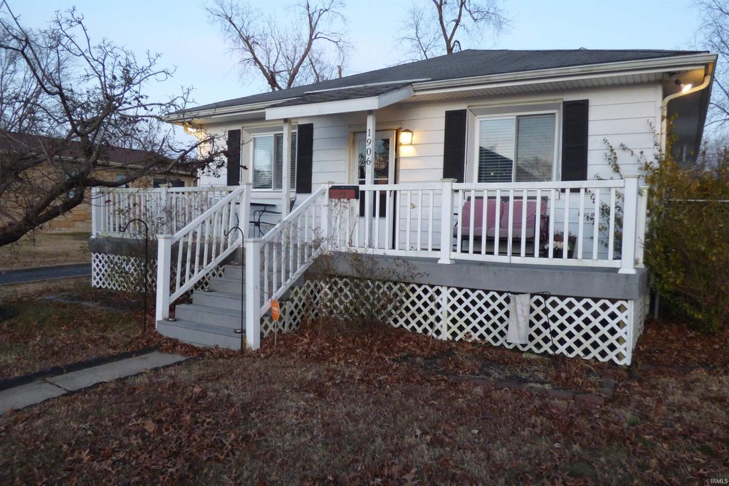 Photo of 1906 Polster Drive, Evansville, IN 47714 (MLS # 202601756)