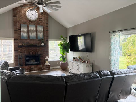 Tiny photo for 2005 Kerri Lynn Lane, Kokomo, IN 46902 (MLS # 202633812)