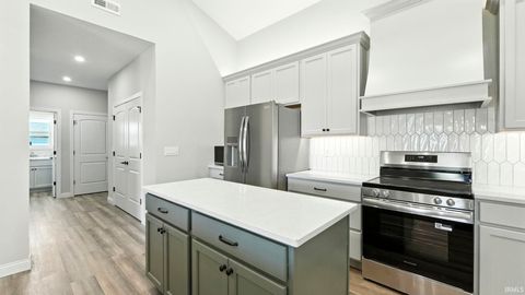 Tiny photo for 4156 SHEFFIELD Circle, Kokomo, IN 46902 (MLS # 202508598)