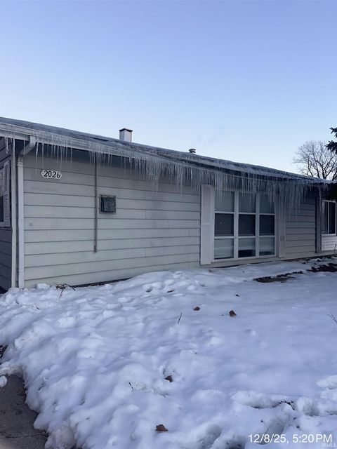 Tiny photo for 2026 Shaw Avenue, Peru, IN 46970 (MLS # 202549515)