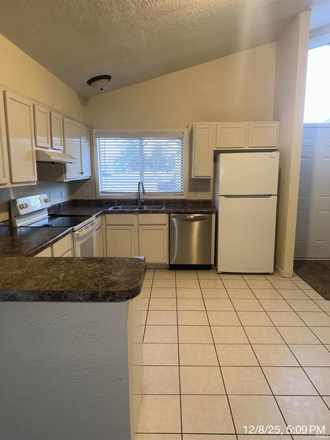 Tiny photo for 2026 Shaw Avenue, Peru, IN 46970 (MLS # 202549515)