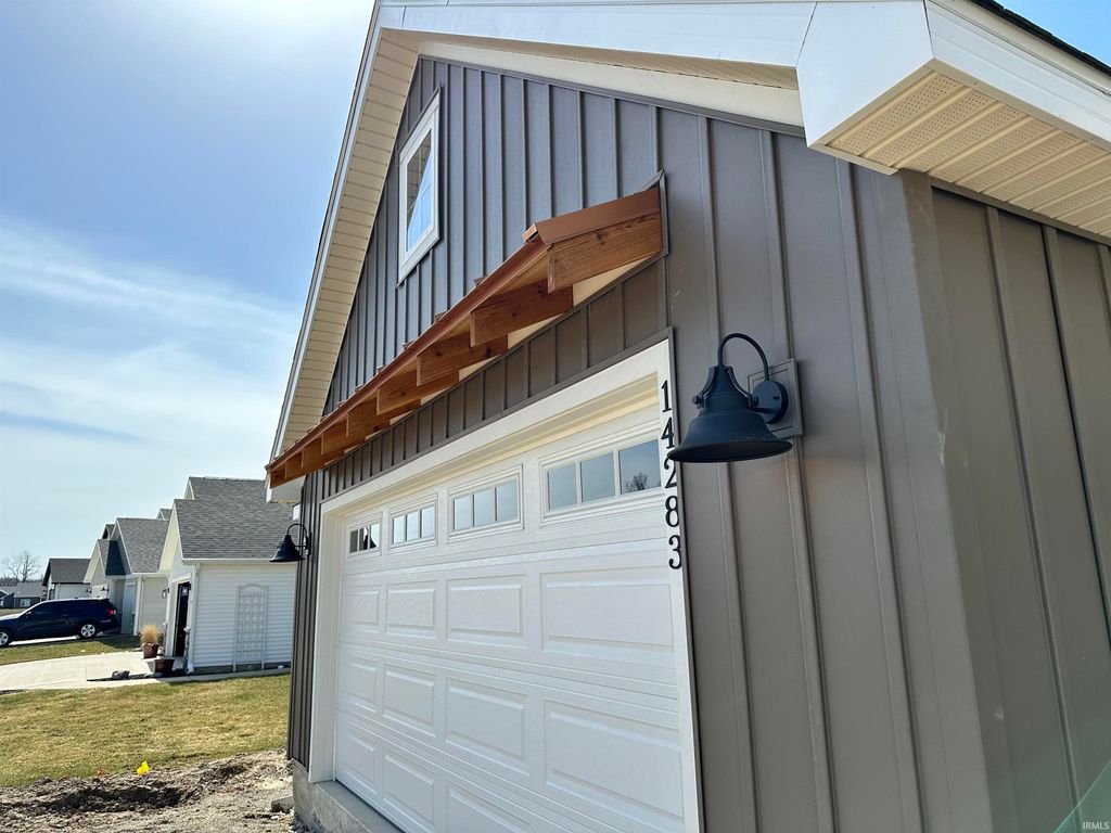 Photo of 14283 Kidd Creek Crossover, Fort Wayne, IN 46845 (MLS # 202600662)