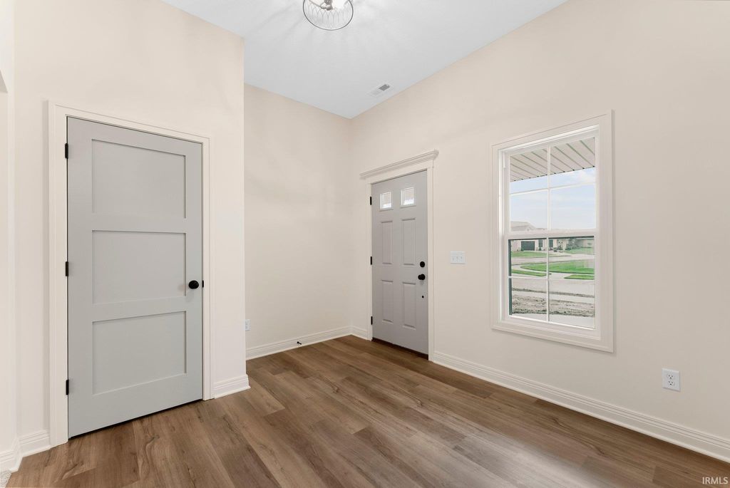 Photo of 14283 Kidd Creek Crossover, Fort Wayne, IN 46845 (MLS # 202600662)