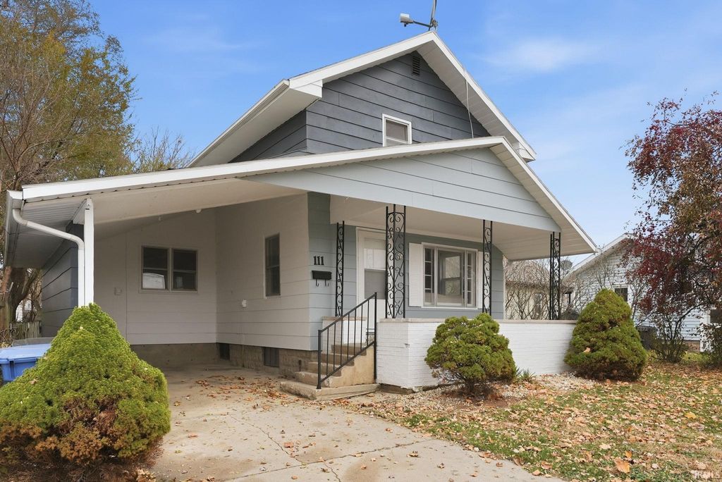 Photo of 111 Marshall Avenue, Columbia City, IN 46725 (MLS # 202546248)