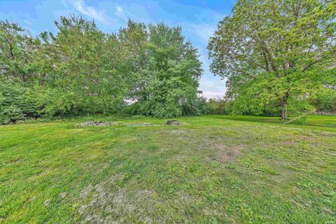Tiny photo for 1701 Boulevard Place, Princeton, IN 47670 (MLS # 202616701)