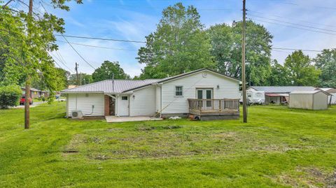 Tiny photo for 1701 Boulevard Place, Princeton, IN 47670 (MLS # 202616701)