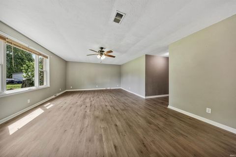 Tiny photo for 1701 Boulevard Place, Princeton, IN 47670 (MLS # 202616701)