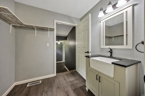 Tiny photo for 1701 Boulevard Place, Princeton, IN 47670 (MLS # 202616701)