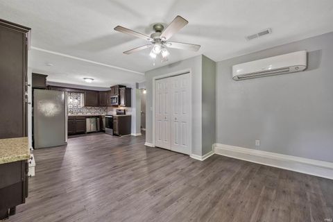 Tiny photo for 1701 Boulevard Place, Princeton, IN 47670 (MLS # 202616701)