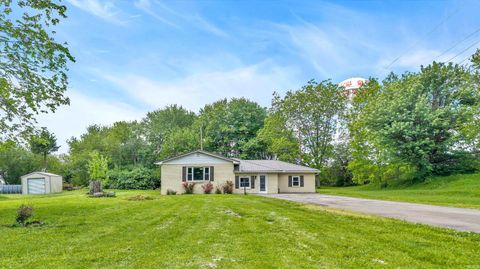 Tiny photo for 1701 Boulevard Place, Princeton, IN 47670 (MLS # 202616701)