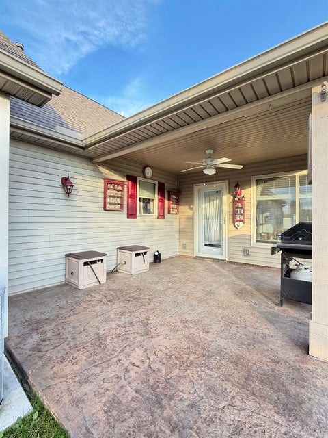 Tiny photo for 1308 Timber Trace, Auburn, IN 46706 (MLS # 202643686)