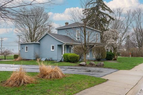 Tiny photo for Zigler Street, New Carlisle, IN 46552 (MLS # 202612366)