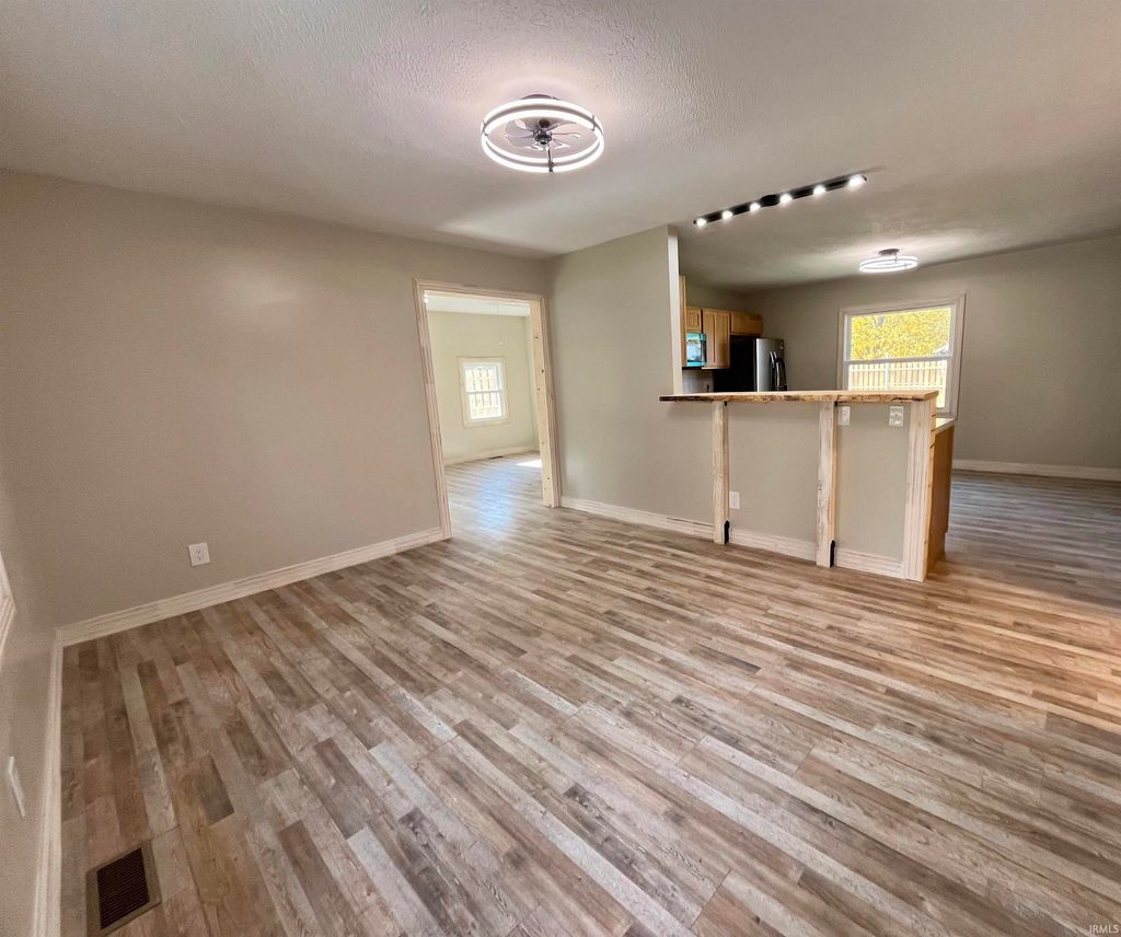 Photo of 804 S 10th Street, Gas City, IN 46933 (MLS # 202544437)