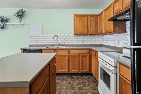 Tiny photo for 2714 Margesson Crossing, Lafayette, IN 47905 (MLS # 202541735)