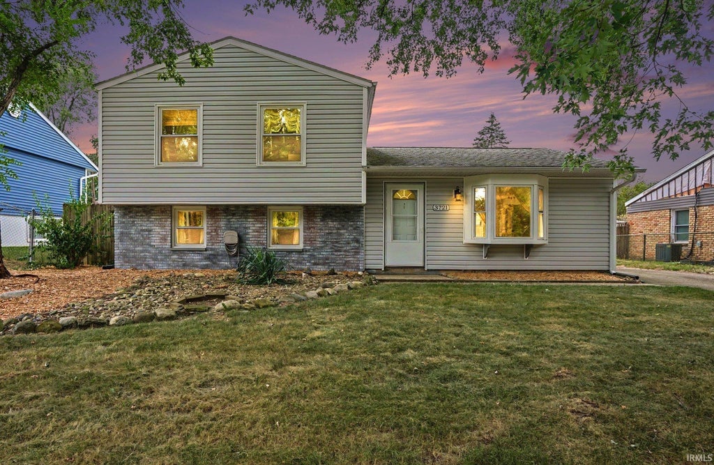 Photo of 3721 Riverside Drive, South Bend, IN 46628 (MLS # 202637683)