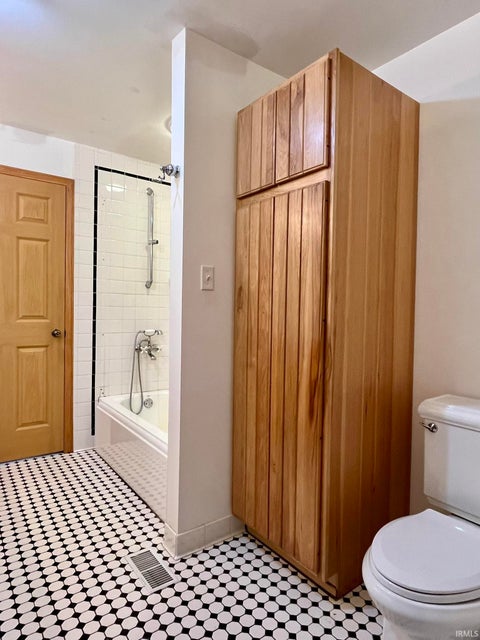 Tiny photo for 3681 E 500 S Road, Peru, IN 46970 (MLS # 202633446)