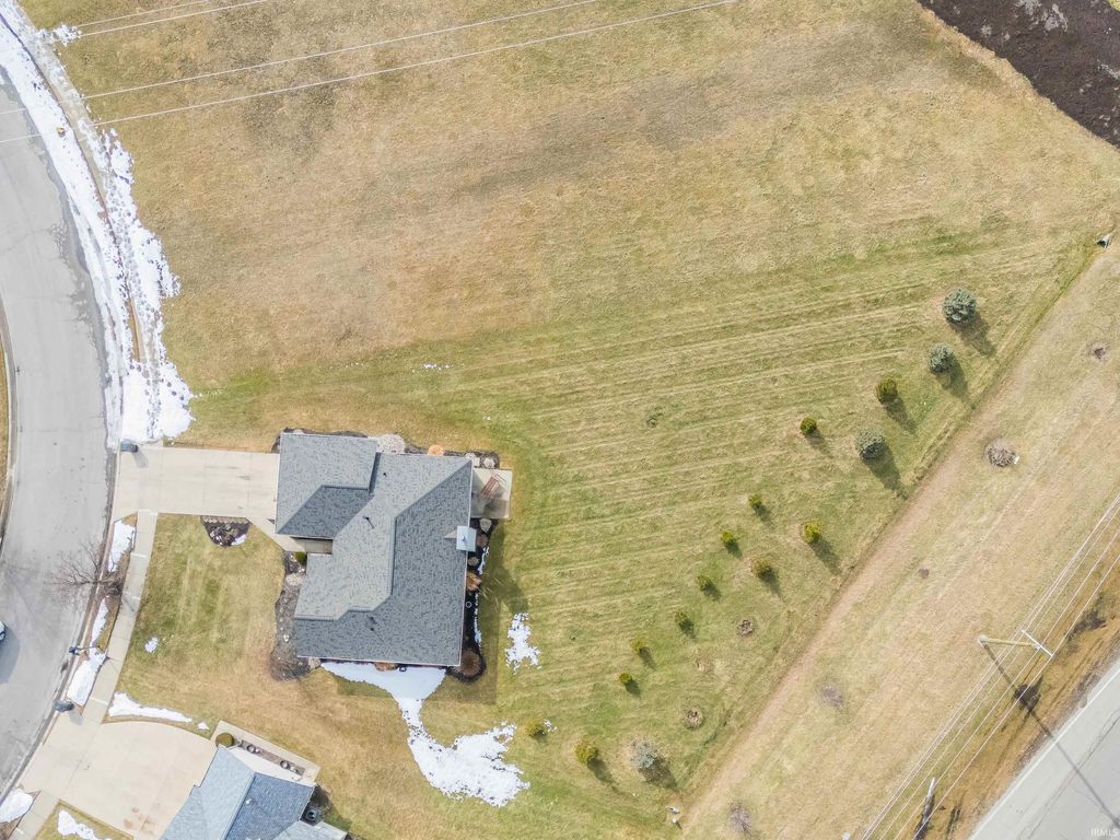 Photo of 6705 Creekwood Lane, Fort Wayne, IN 46835 (MLS # 202605006)