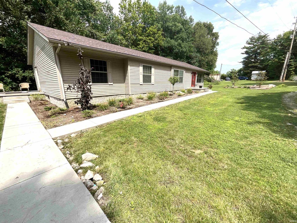Photo of 1825 Pea Ridge Road, Spencer, IN 47460 (MLS # 202625915)