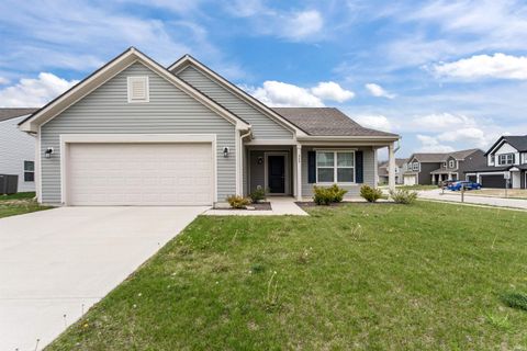 Photo of 848 Lando Creek Drive, Kokomo, IN 46902 (MLS # 202615269)
