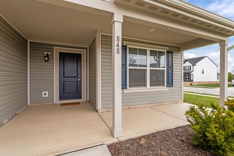 Tiny photo for 848 Lando Creek Drive, Kokomo, IN 46902 (MLS # 202615269)