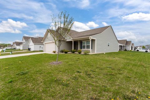 Tiny photo for 848 Lando Creek Drive, Kokomo, IN 46902 (MLS # 202615269)